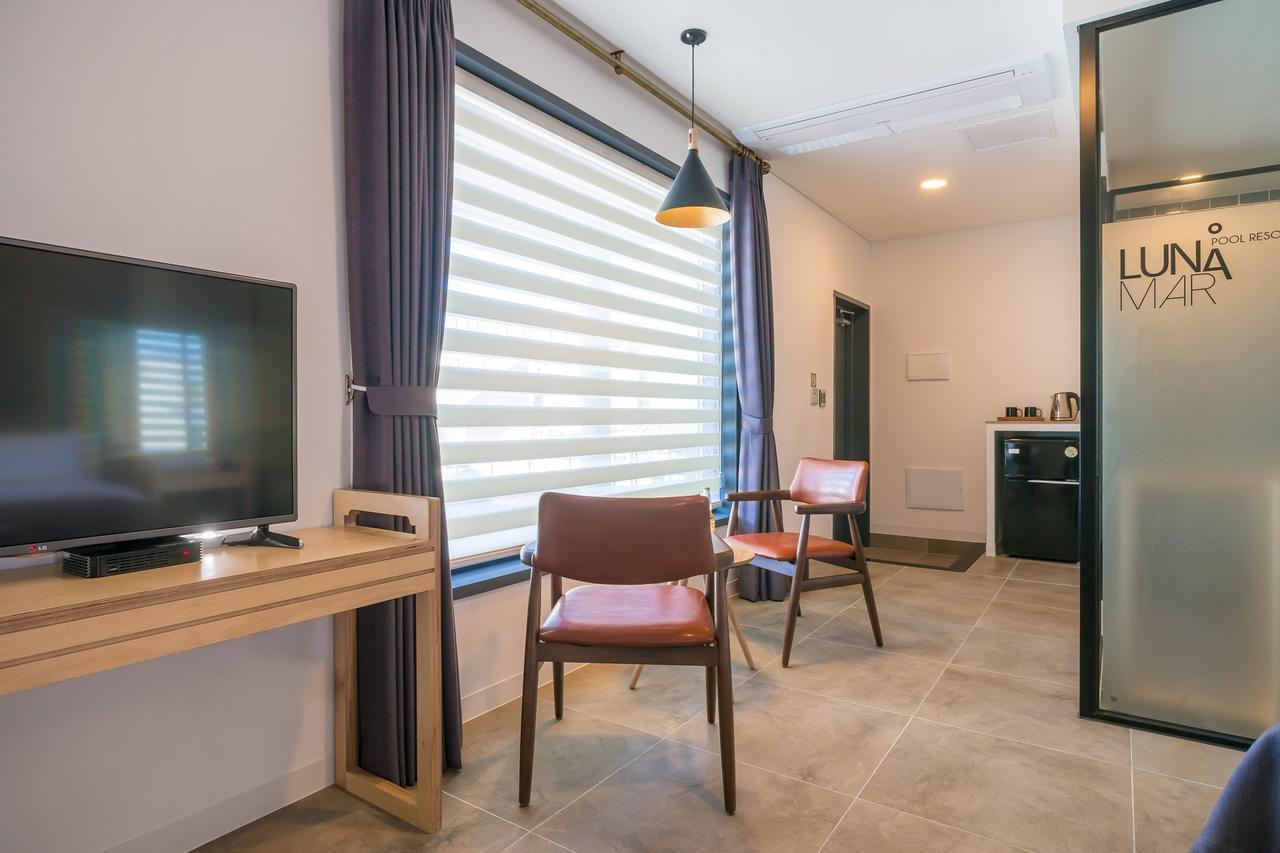 ג'גו Lunamar Pension מראה חיצוני תמונה